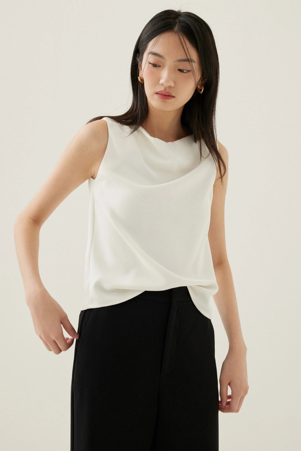 Cusp White Top