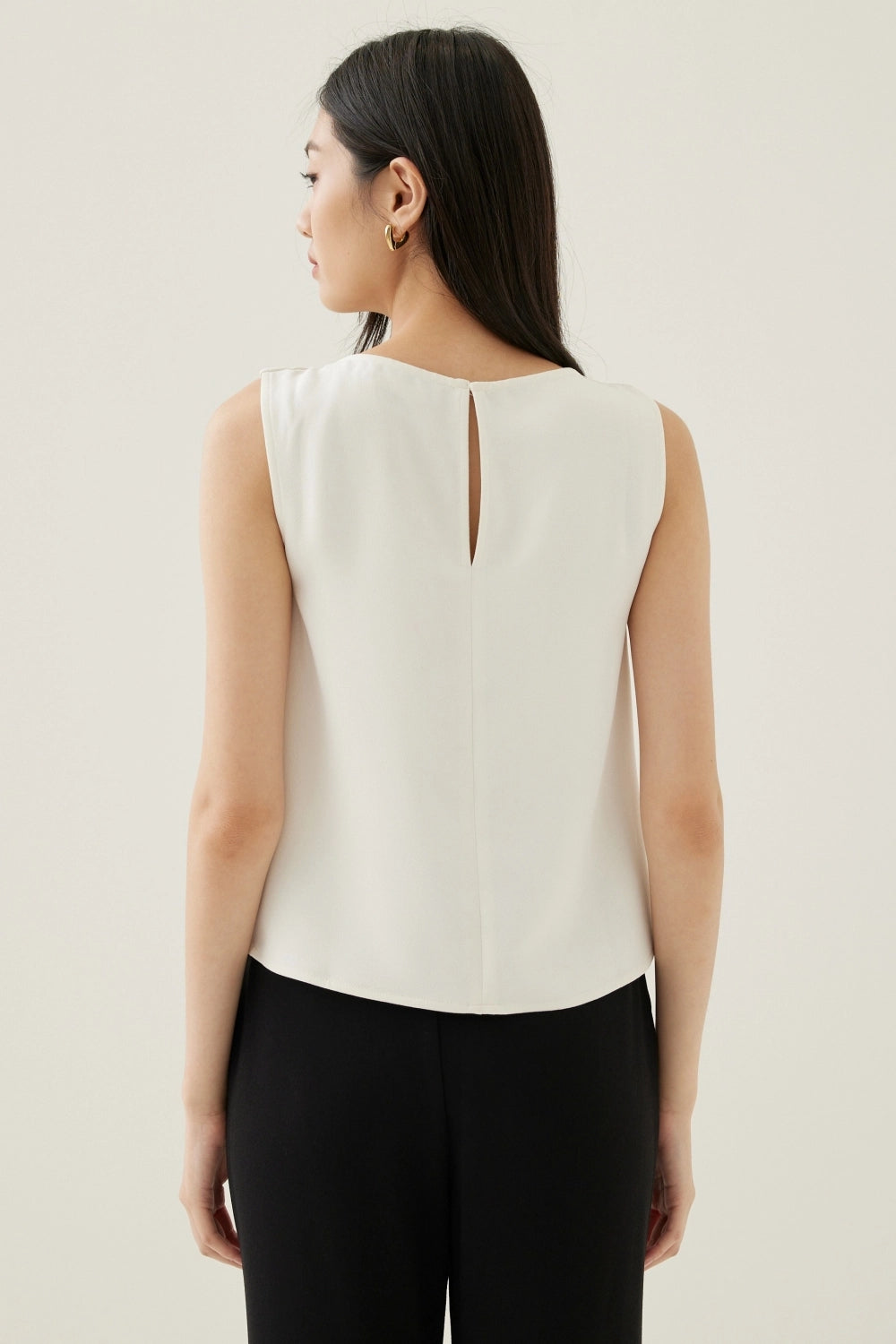 Cusp White Top