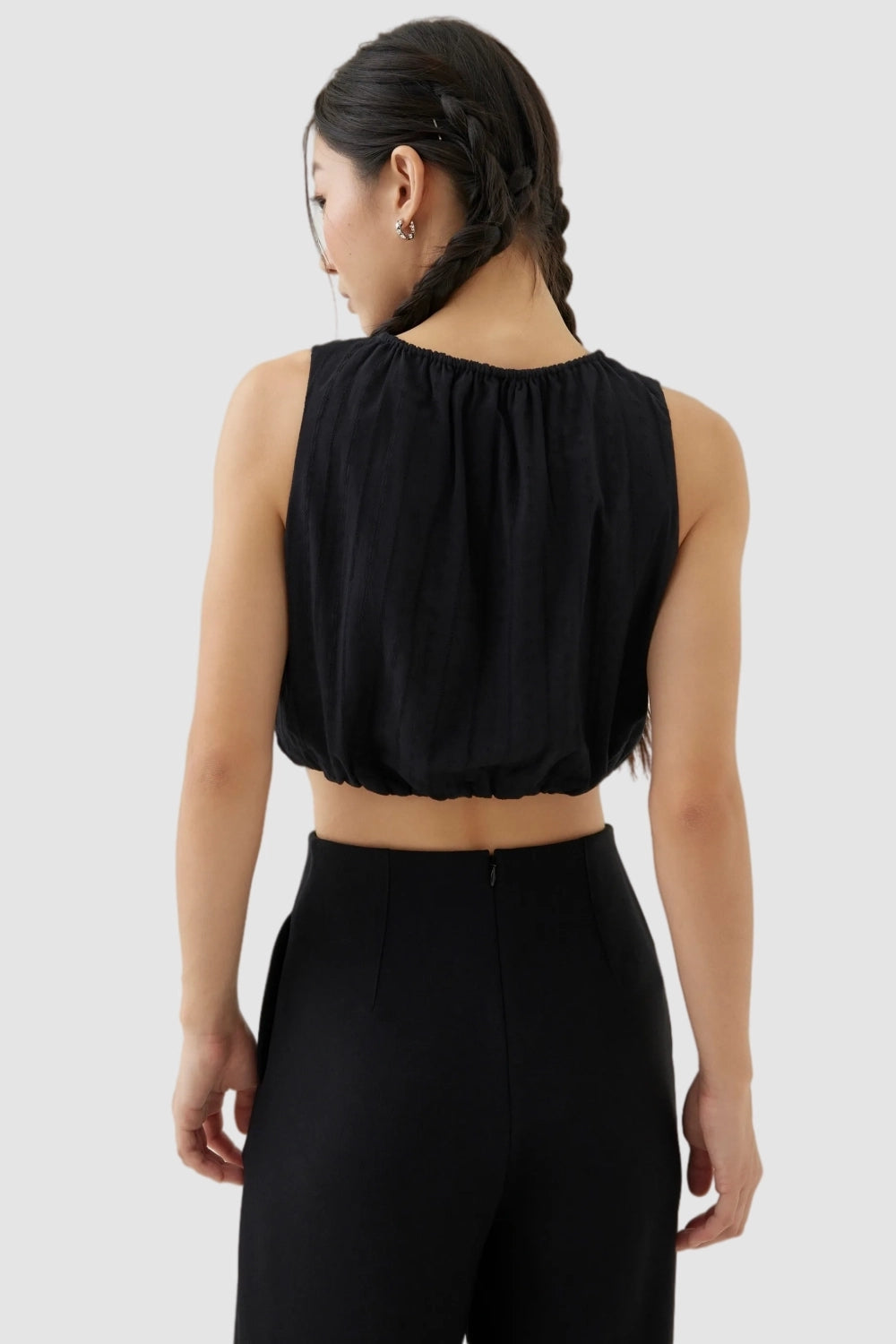 Ravine Black Top