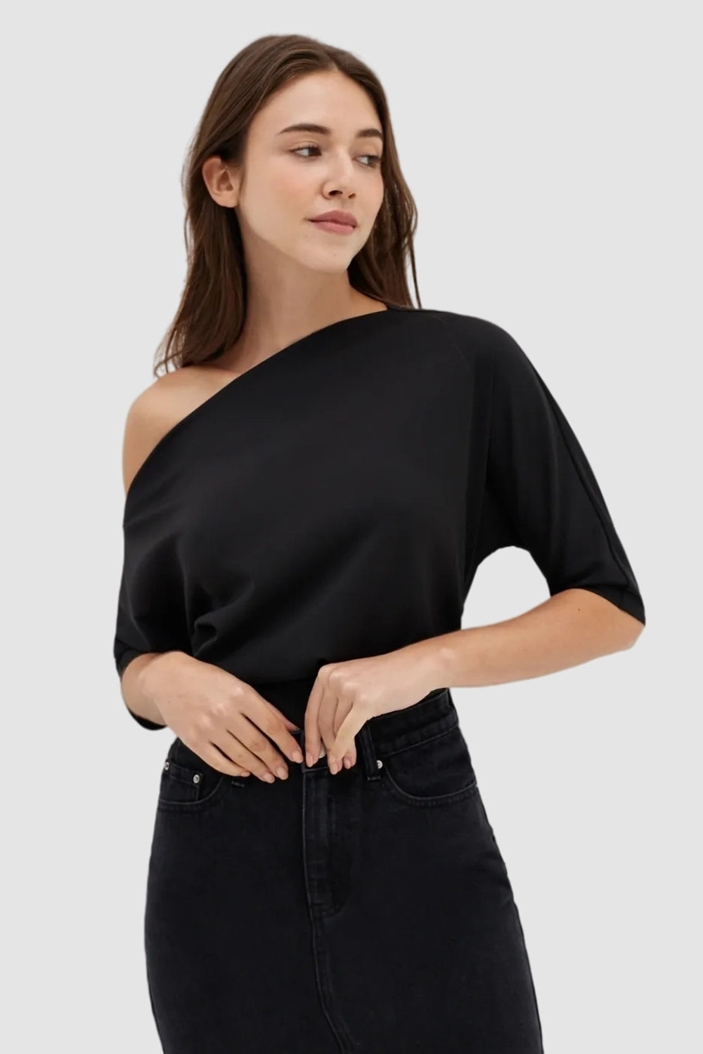 Moss Black Top